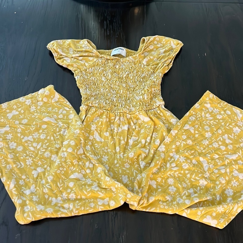 Old Navy Girls romper